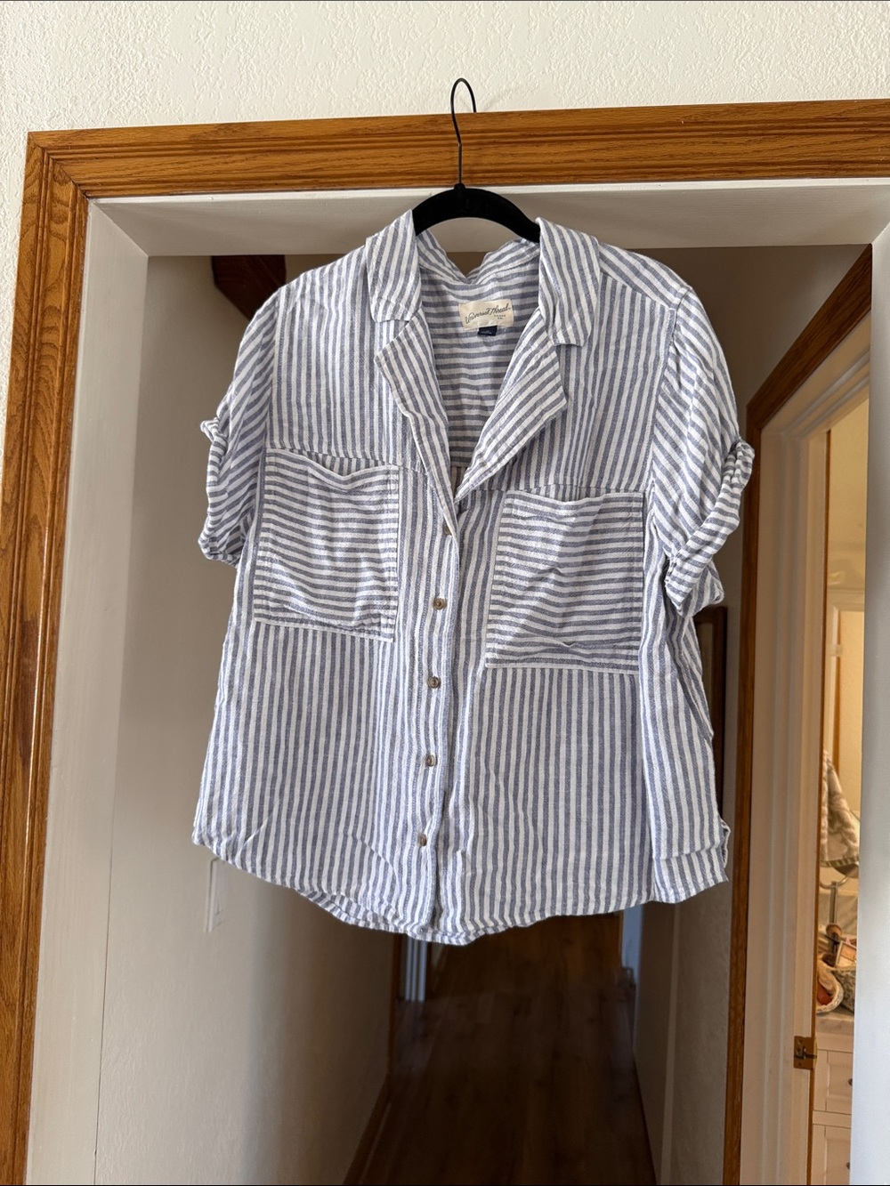 Universal Threads Striped Short-Sleeve Button Front Shirt - Blue & White